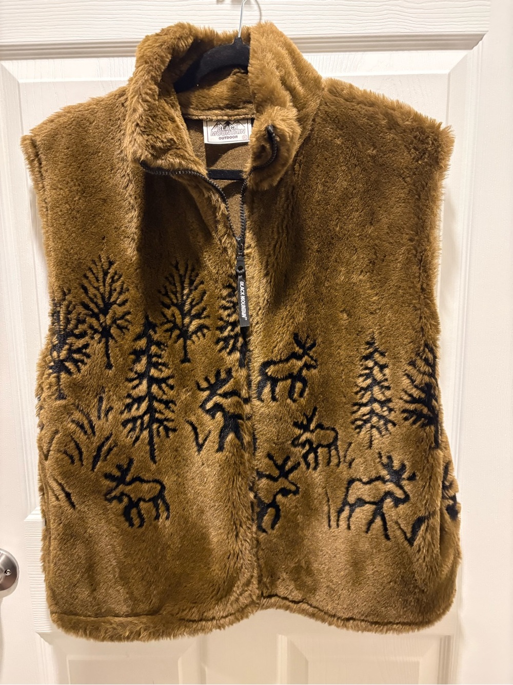 Women's Faux Fur Brown Vest with Forest Motif - Outdoor Inspired